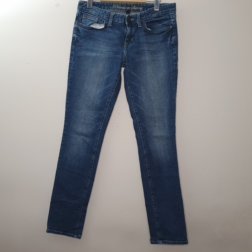 GAP 1969 Premium Skinny Washed Jeans Size 8